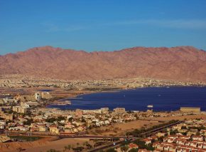 In the 1950s, Eilat was a small, isolated frontier settlement on Israel’s southernmost tip, developing into a town only in the 1960s. After the peace accords with Egypt, it was once again Israel’s only outlet to the Red Sea, and hotel tourism followed apace. Eilat in 2012