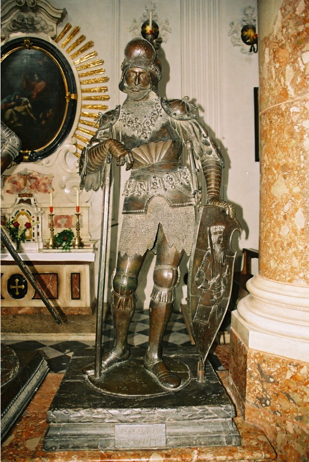 Bronze statue of Theodoric the Great, king of the Ostrogoths, by Peter Vischer the Elder (1512-13)