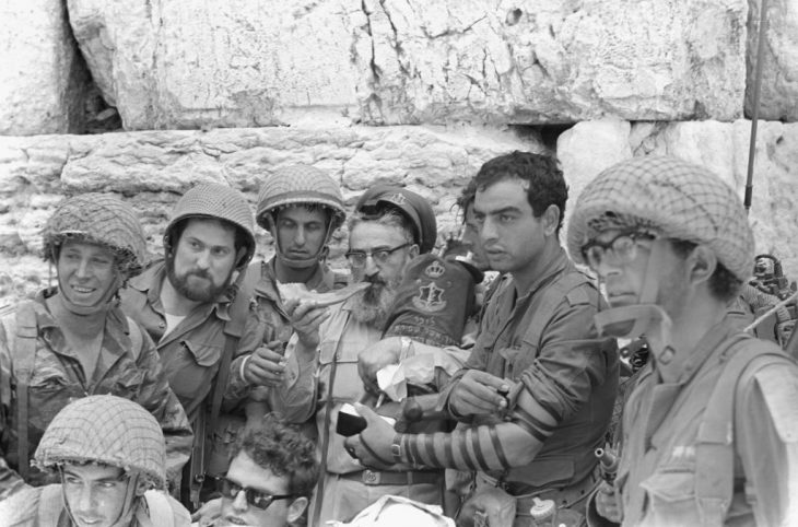Soldiers with then-IDF chief rabbi Shlomo Goren as he blows a shofar at the Western Wall, June 7, 1967 