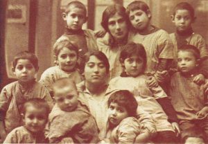 Caring for refugee children during World War I, Rahel probably contracted the tuberculosis that killed her. The poet at an orphanage in Berdiansk, Ukraine, 1917