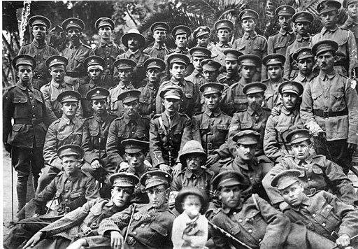 חיילים בגדוד נהגי הפרדות, 1915