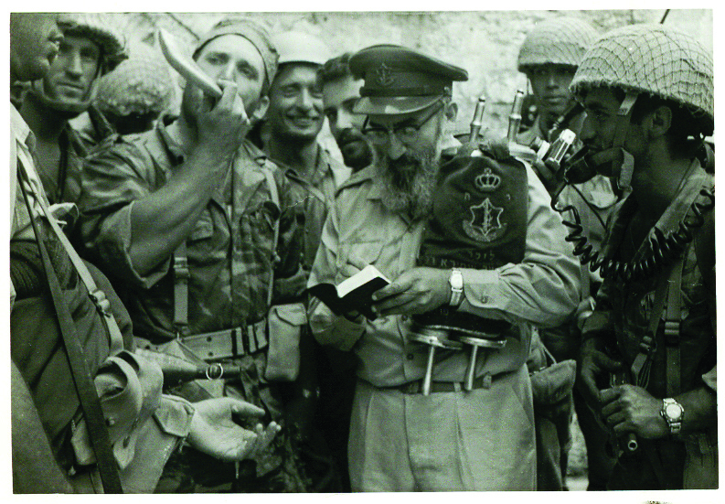Blow your horn! Rabbi Goren’s shofar blast at the Western Wall is etched deep in the Israeli consciousness, but in fact the first to blow the ram’s horn there was battalion commander Eilam, a trumpet player