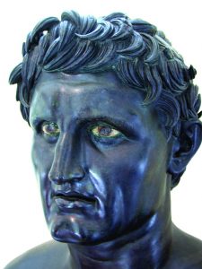 סלווקוס הראשון ניקאטור, ראש ברונזה מהתקופה הרומית במוזאון הלאומי הארכאולוגי בנאפולי