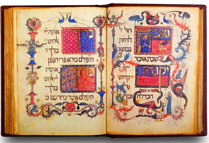 ||ביטוי אישי. עמודים מהגדת וולף שהעתיק יעקב בן שלמה. בהערת שוליים הוא הפנה את הקוראים לקונטרס 'ישועות יעקב' שבו עסק במהותם של הנסים בכלל ושל מכות מצרים בפרט||היהודים הואשמו בציד עכבישים