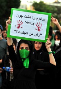 Iran’s Green Party disputed the country’s 2009 presidential election with the slogan “Where’s my vote?” This demonstrator’s sign reads: “They killed my brother for asking, ‘Where’s my vote?’” | Photo: Hamed Saber/Flickr